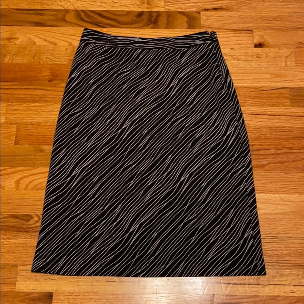 Black with white lines skirt